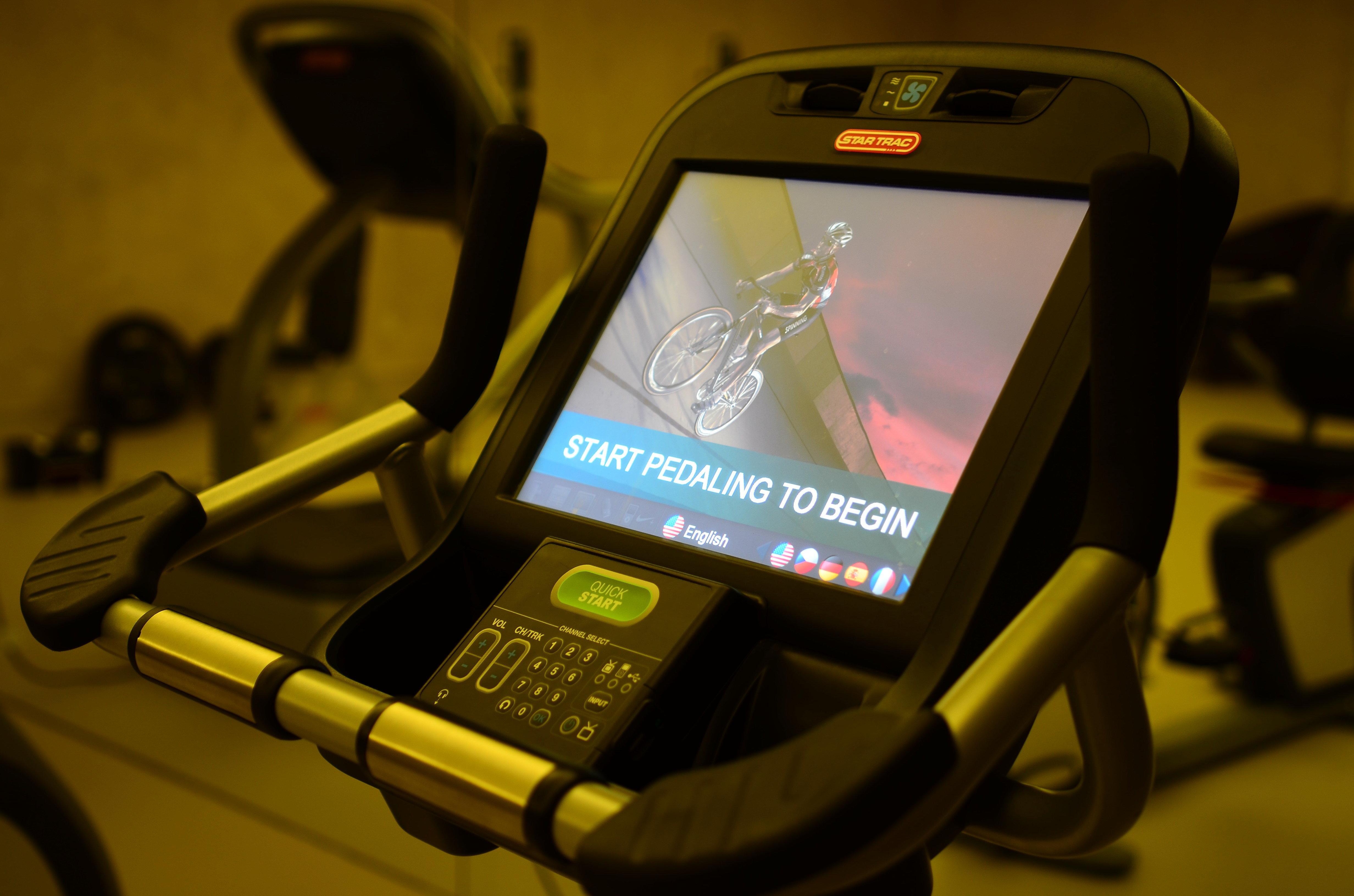 Crowne Plaza Vilamoura - Algarve By Ihg Екстериор снимка A stationary bicycle console